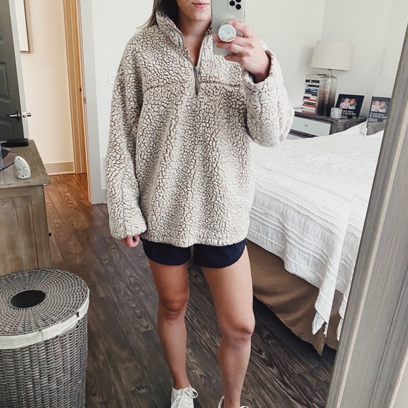 Altar'd State Tops - Altar’d State Sherpa Pullover